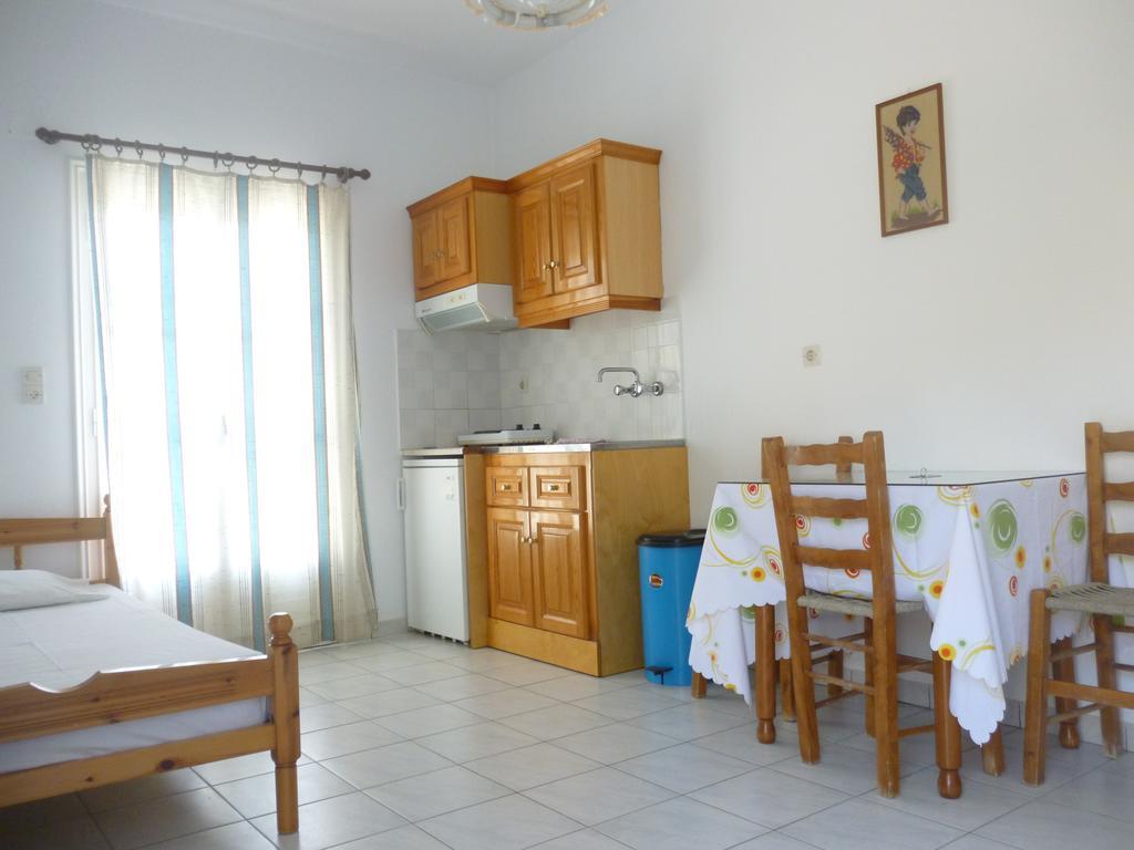Apartments Jota Marathokampos Room photo